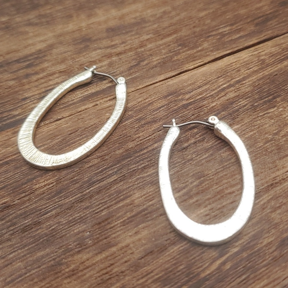 Harp earrings silver‎ tone E306
